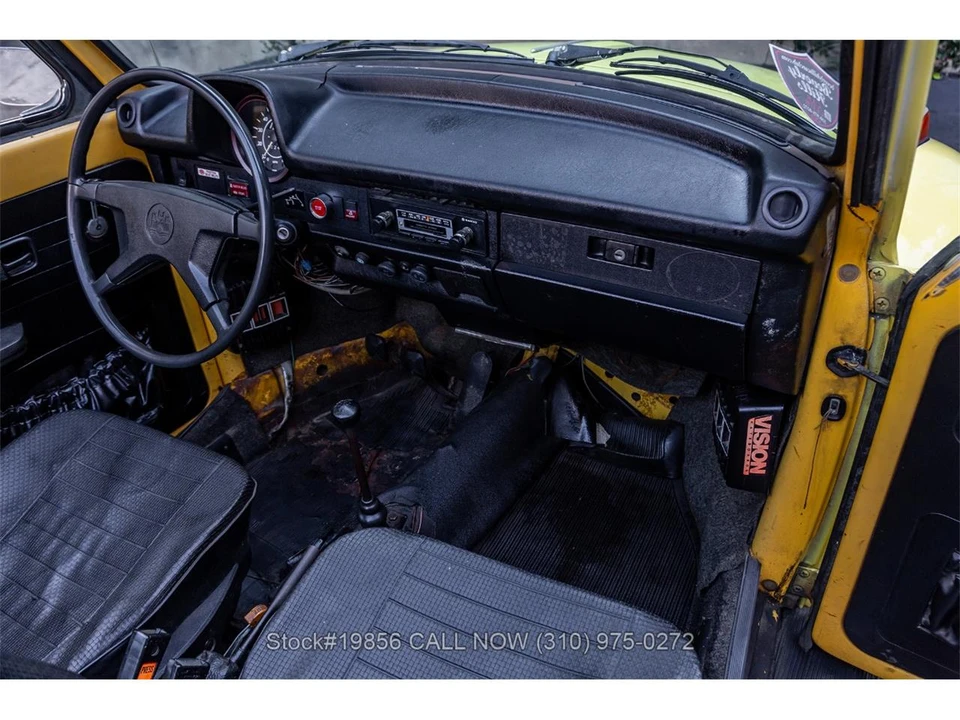 1975 Volkswagen Super Beetle - Image 28 of 31