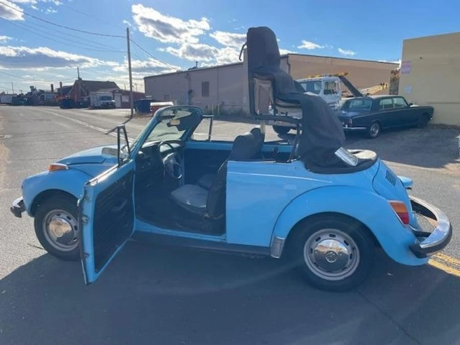 1975 Volkswagen Super Beetle - Image 4 of 6