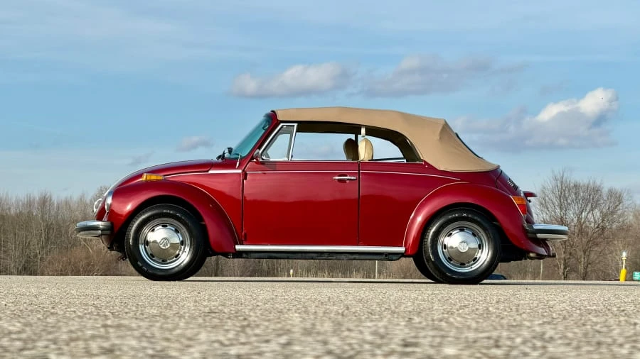 1975 Volkswagen Super Beetle - Image 2 of 29