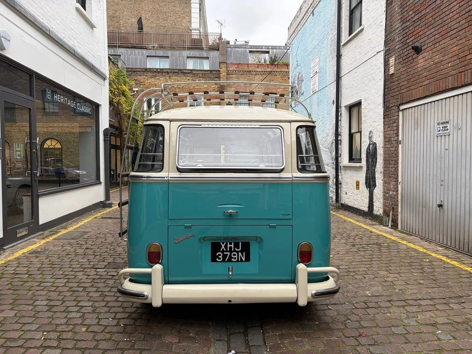 1975 Volkswagen Split-Window Bus - Image 4 of 30