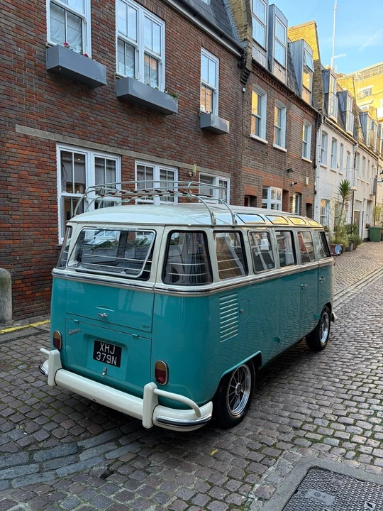 1975 Volkswagen Split-Window Bus - Image 10 of 30