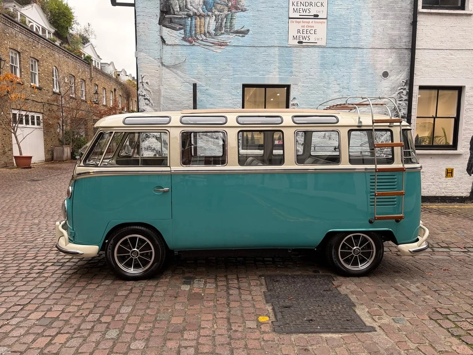 1975 Volkswagen Split-Window Bus - Image 6 of 30