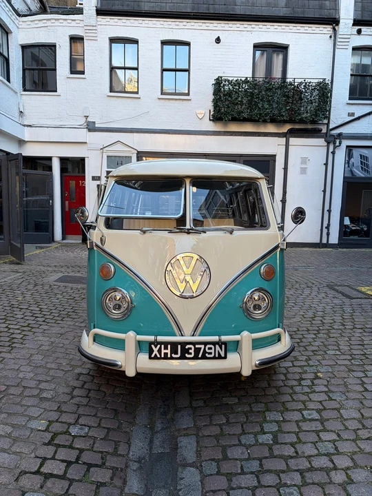 1975 Volkswagen Split-Window Bus - Image 8 of 30