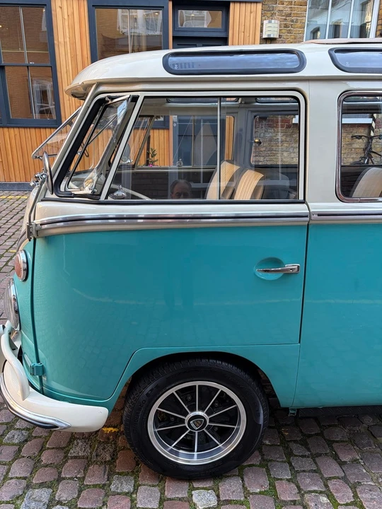 1975 Volkswagen Split-Window Bus - Image 30 of 30
