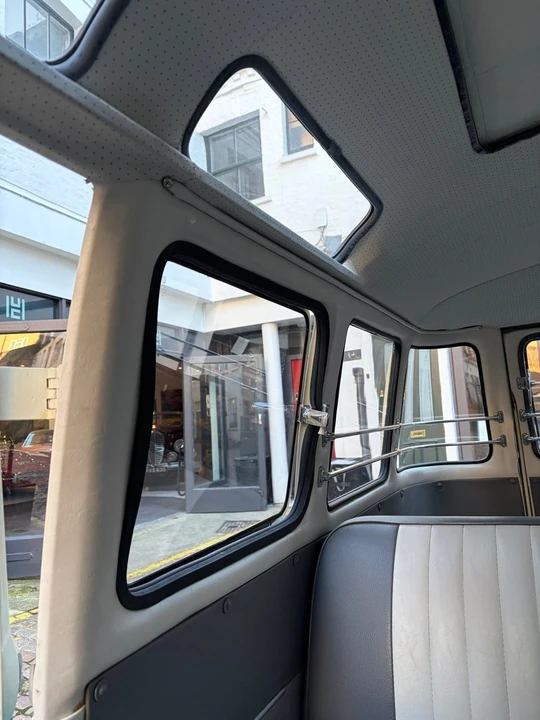 1975 Volkswagen Split-Window Bus - Image 15 of 30