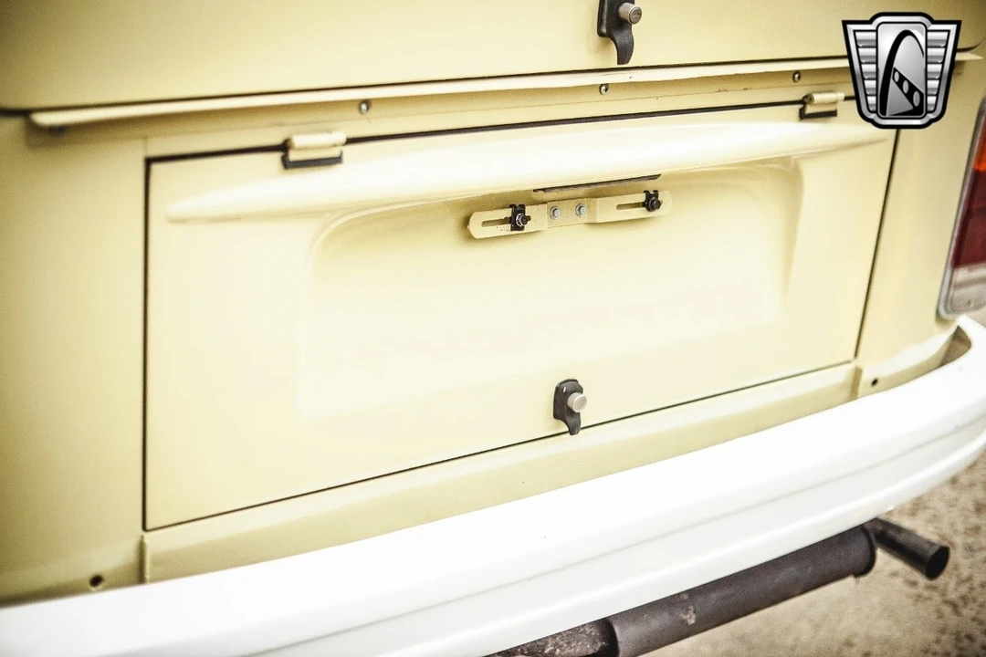 1975 Volkswagen Bay-Window Pickup - Image 14 of 21