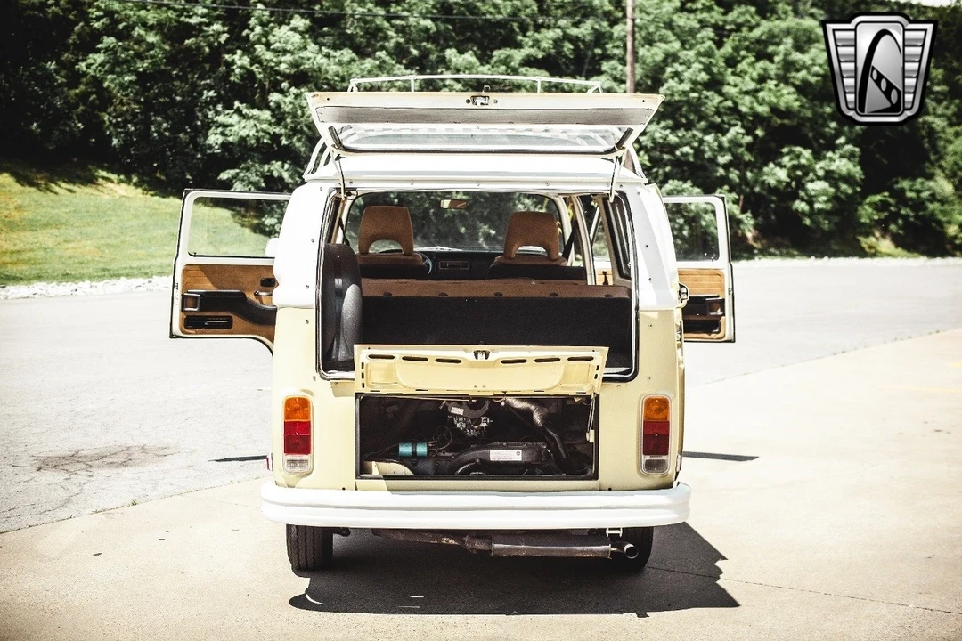 1975 Volkswagen Bay-Window Pickup - Image 17 of 21