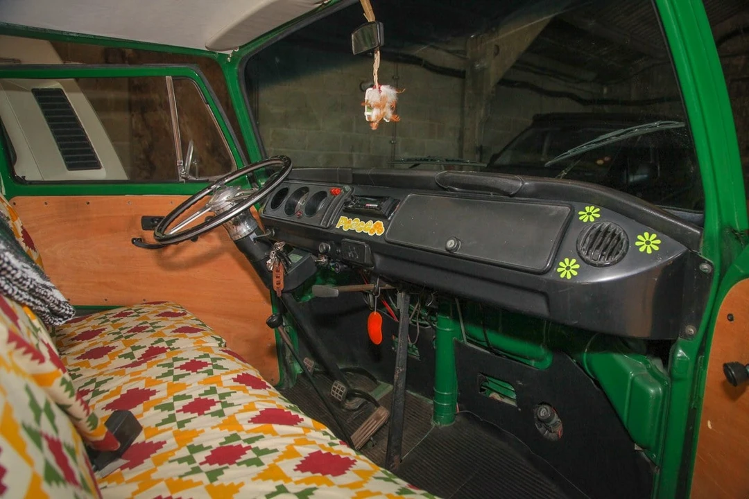1975 Volkswagen Type 2 - Image 5 of 30