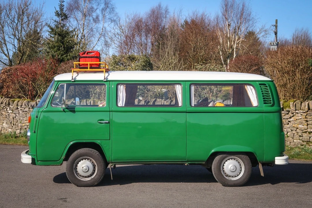 1975 Volkswagen Type 2 - Image 14 of 30