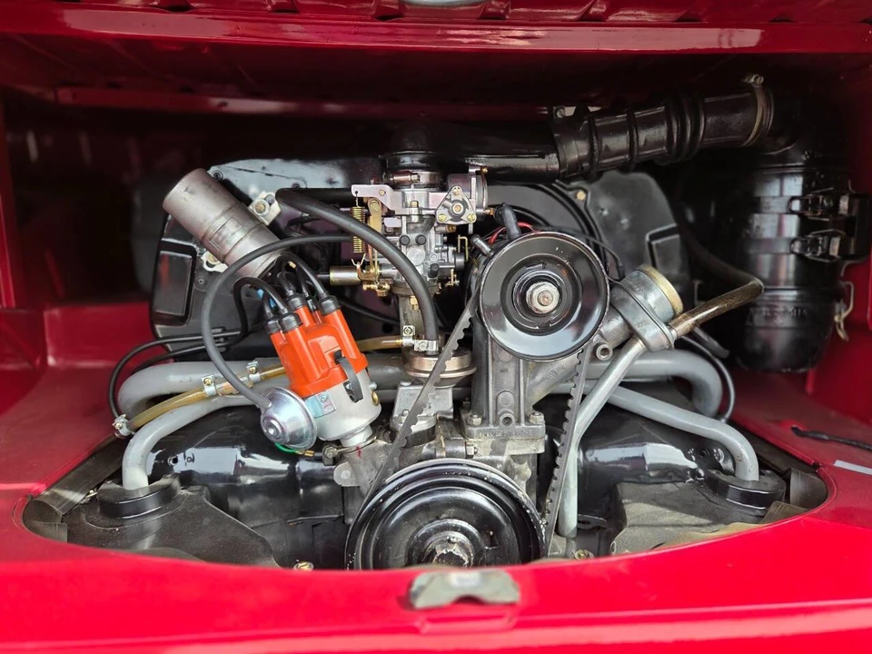 1975 Volkswagen Type 2 - Image 25 of 31