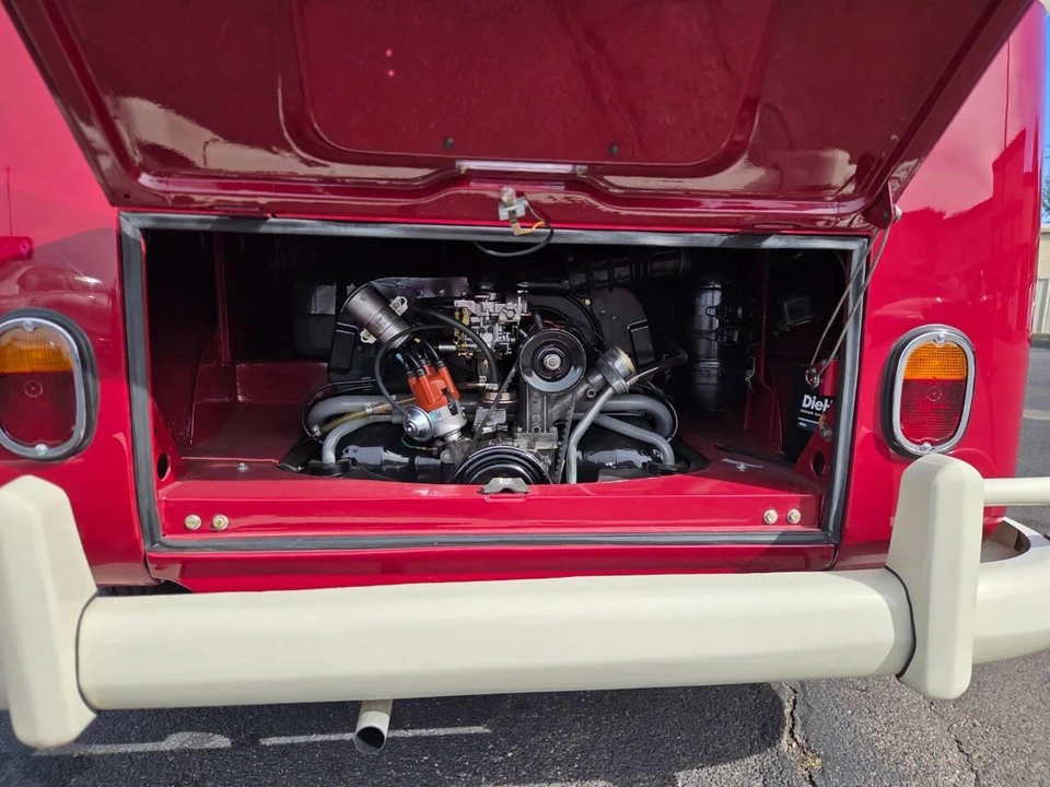 1975 Volkswagen Type 2 - Image 24 of 31