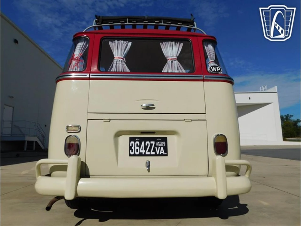 1975 Volkswagen Type 2 - Image 21 of 31