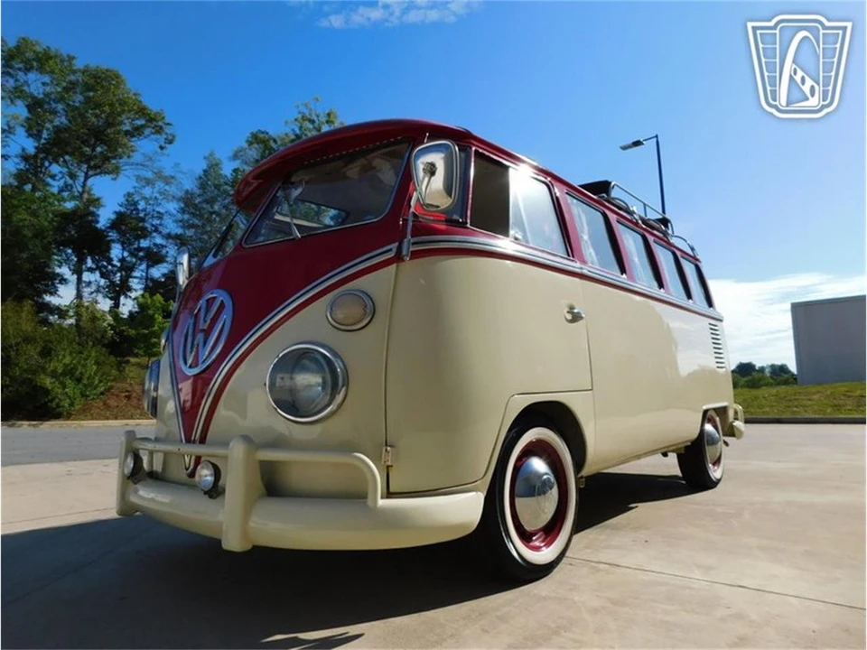 1975 Volkswagen Type 2 - Image 6 of 31