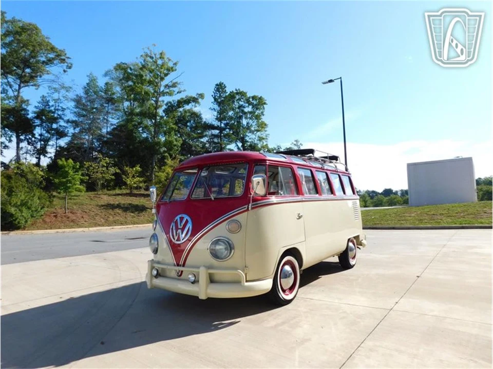 1975 Volkswagen Type 2 - Image 2 of 31