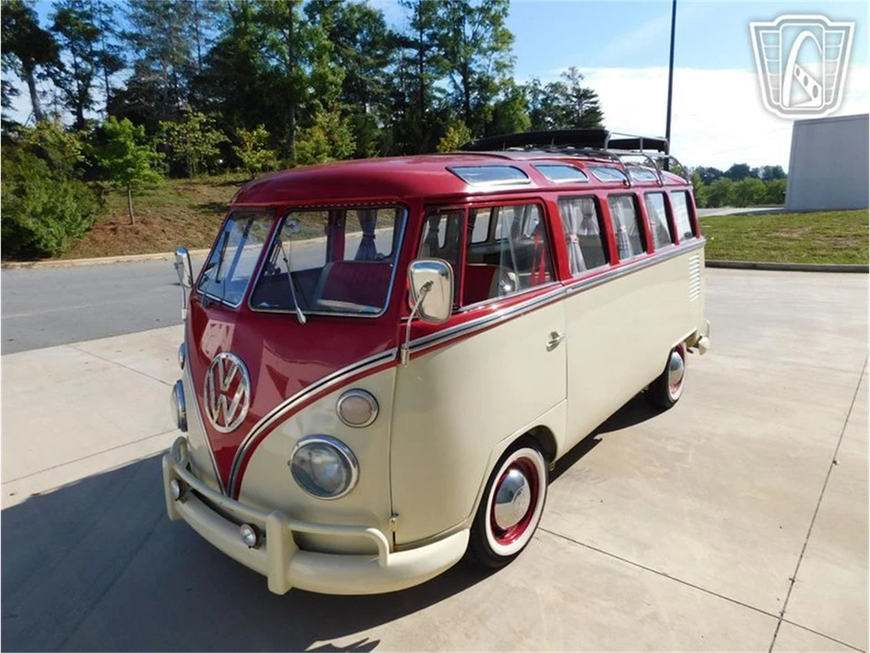 1975 Volkswagen Type 2 - Image 8 of 31