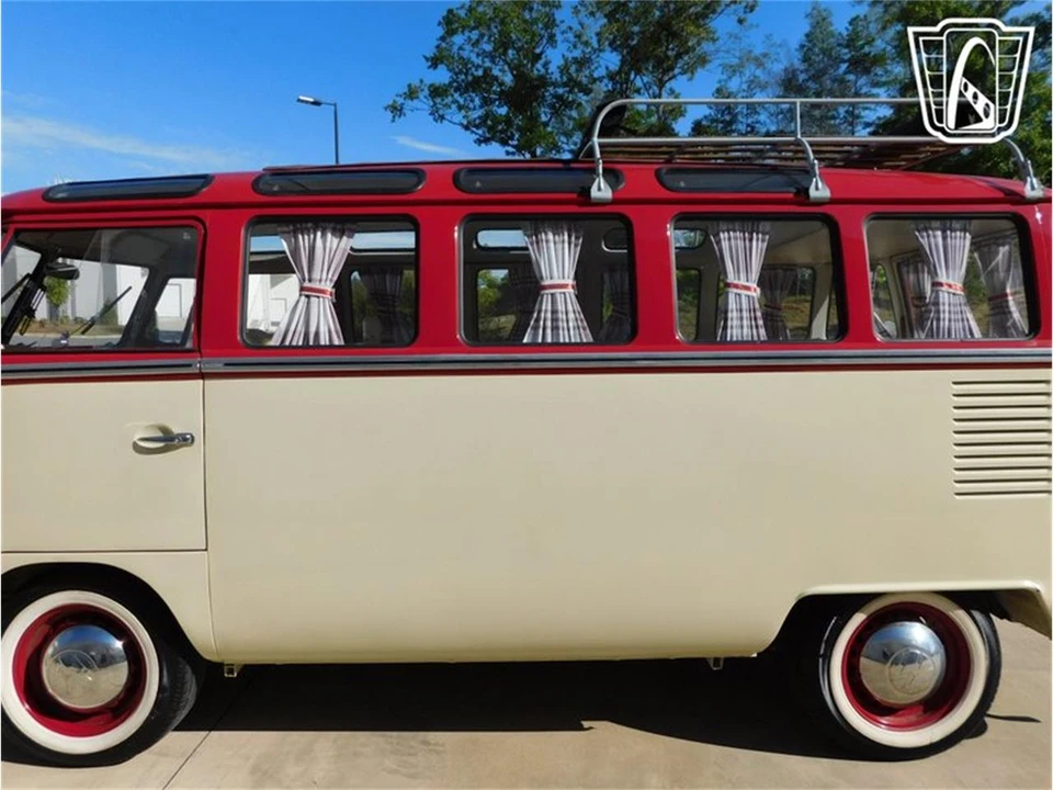 1975 Volkswagen Type 2 - Image 13 of 31