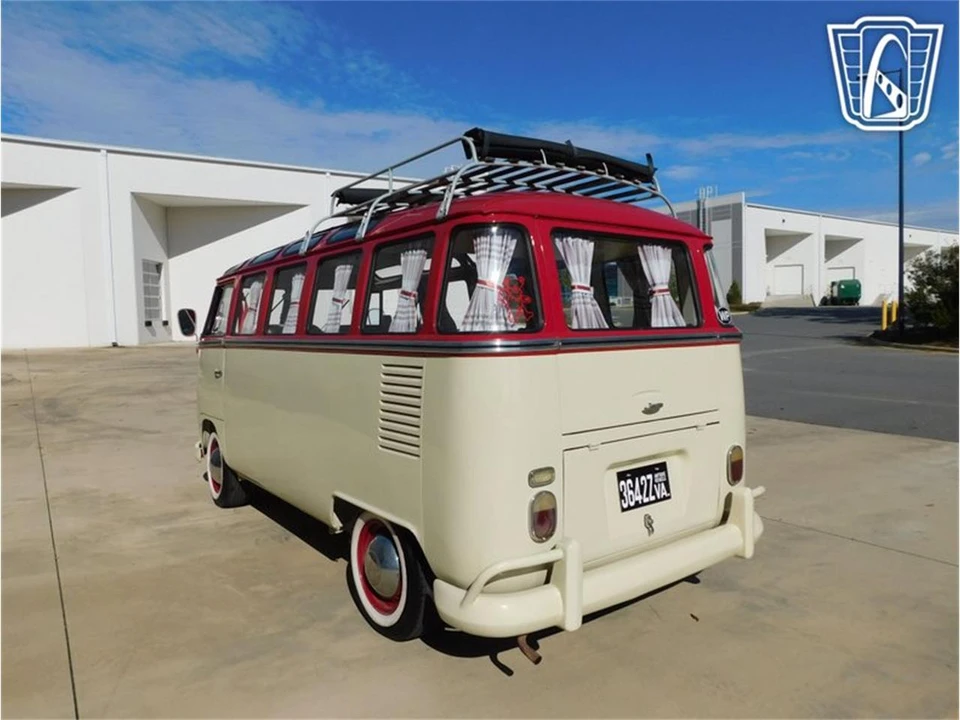 1975 Volkswagen Type 2 - Image 19 of 31
