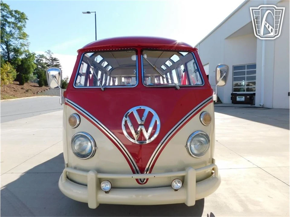 1975 Volkswagen Type 2 - Image 4 of 31