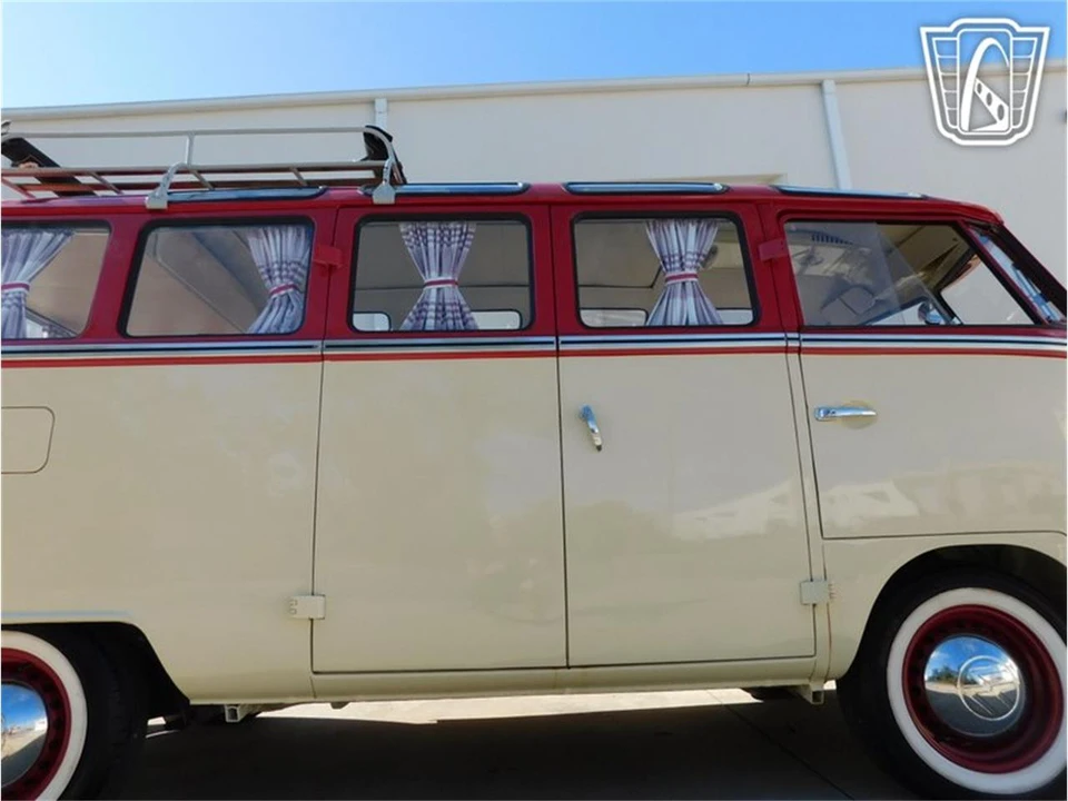 1975 Volkswagen Type 2 - Image 30 of 31