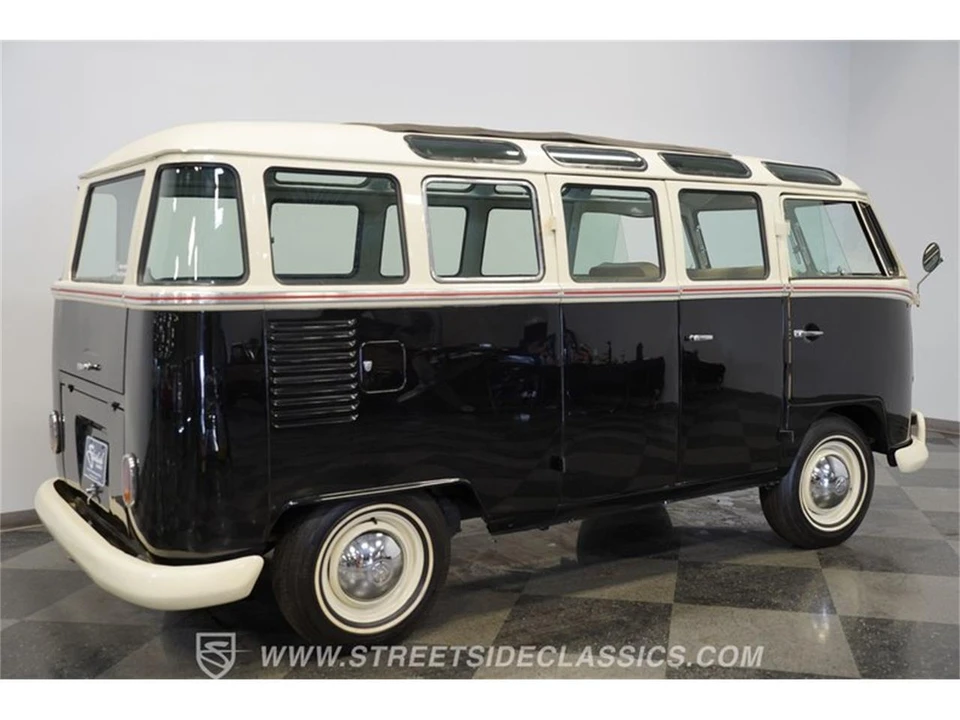 1975 Volkswagen Bay-Window Bus - Image 14 of 31