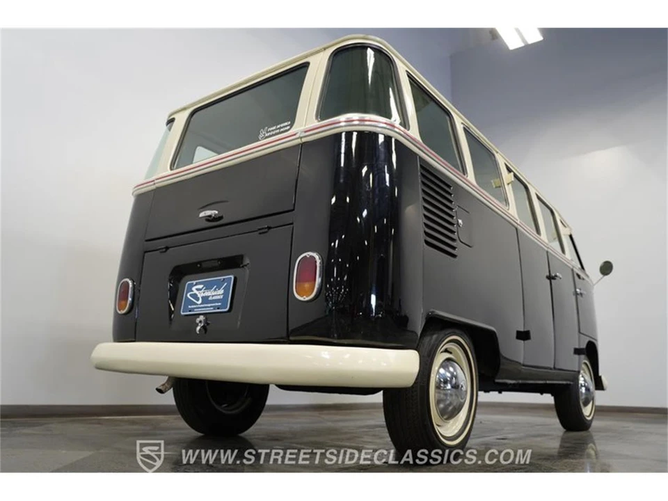 1975 Volkswagen Bay-Window Bus - Image 30 of 31