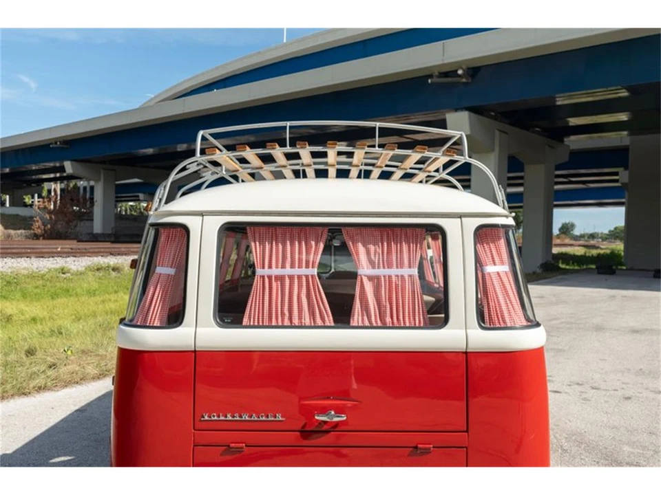 1975 Volkswagen Bay-Window Bus - Image 24 of 31