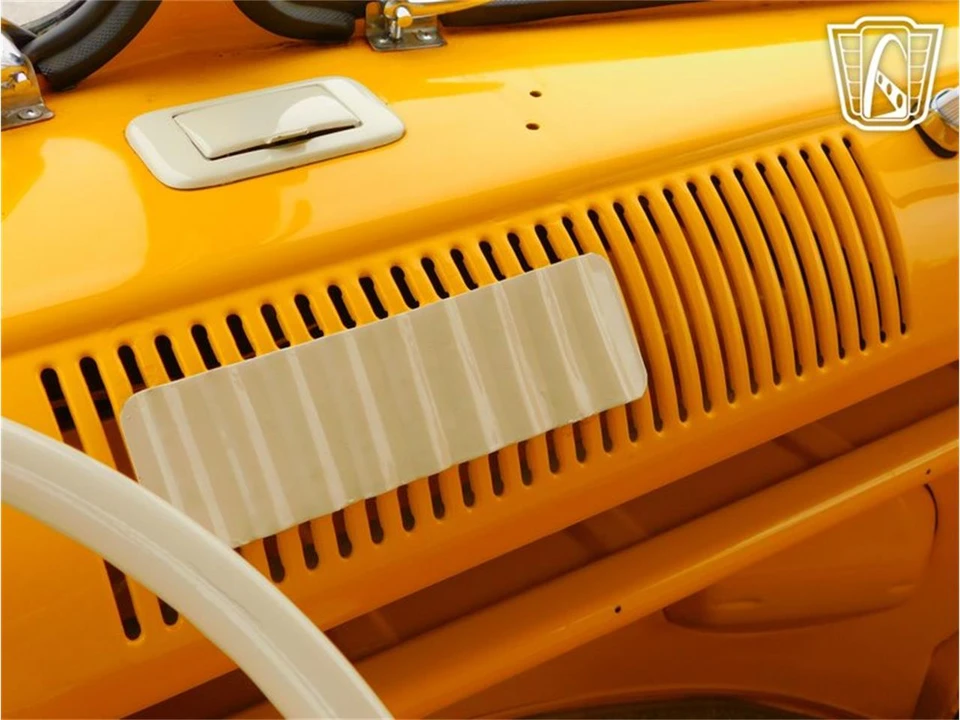 1975 Volkswagen Bay-Window Bus - Image 12 of 31