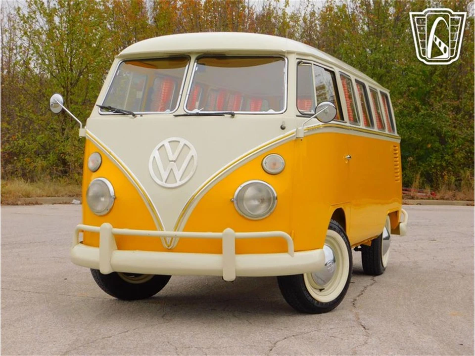 1975 Volkswagen Bay-Window Bus - Image 26 of 31