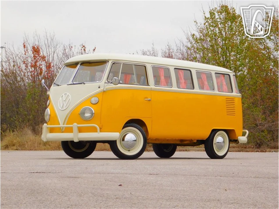 1975 Volkswagen Bay-Window Bus - Image 28 of 31