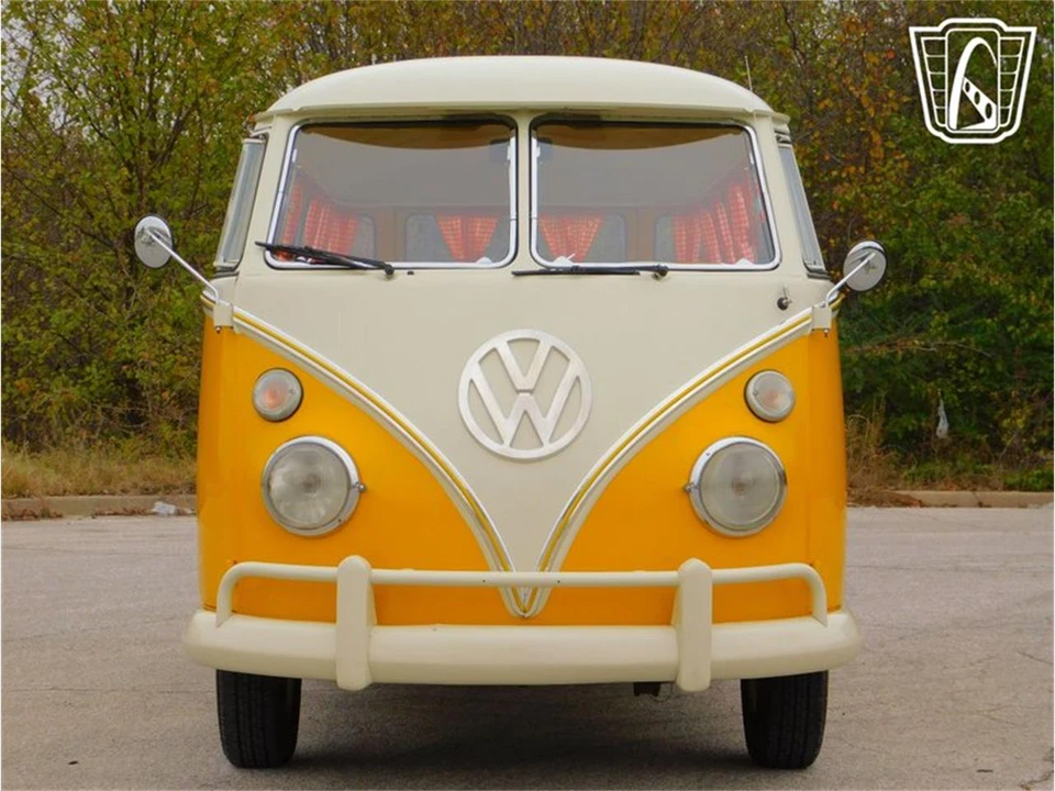 1975 Volkswagen Bay-Window Bus - Image 5 of 31
