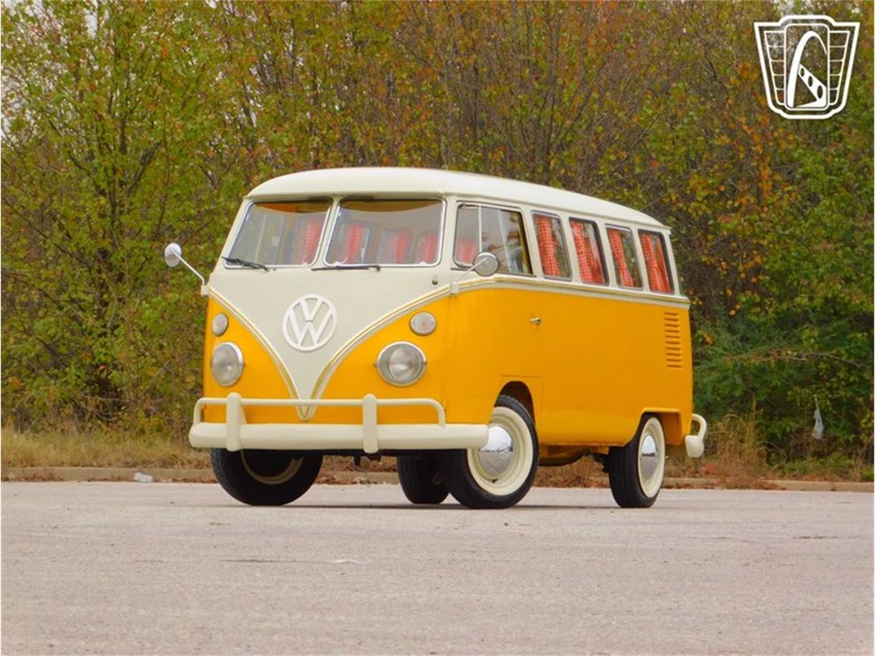 1975 Volkswagen Bay-Window Bus - Image 24 of 31