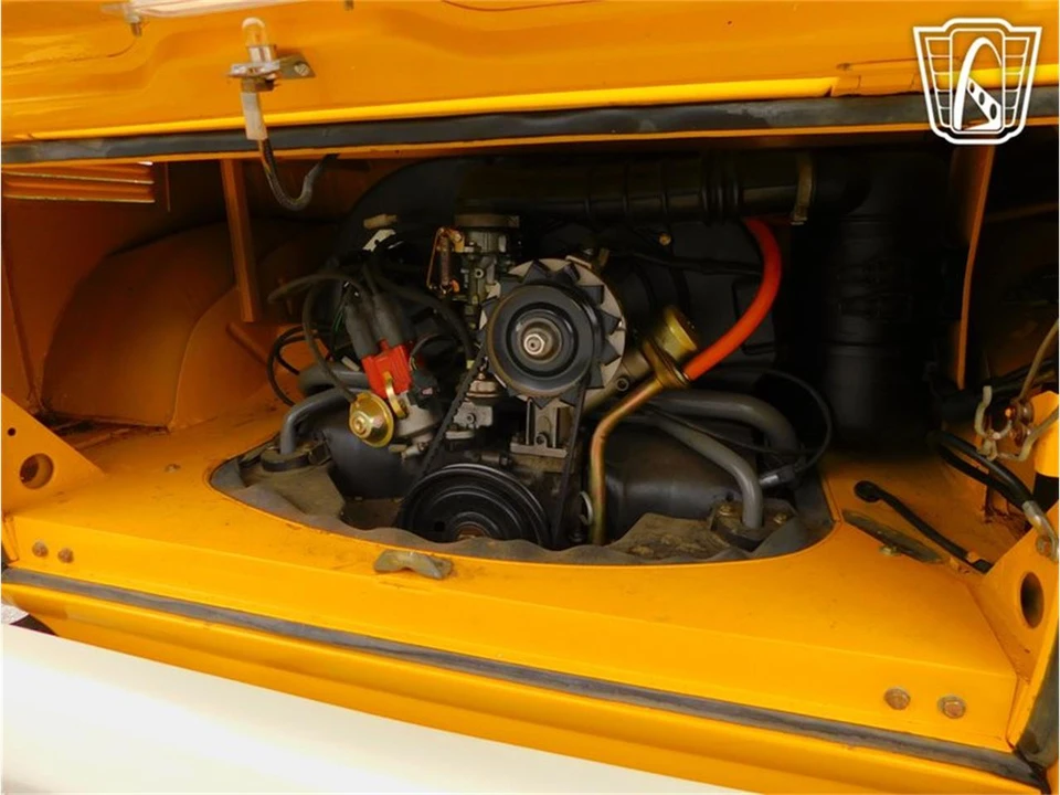 1975 Volkswagen Bay-Window Bus - Image 18 of 31