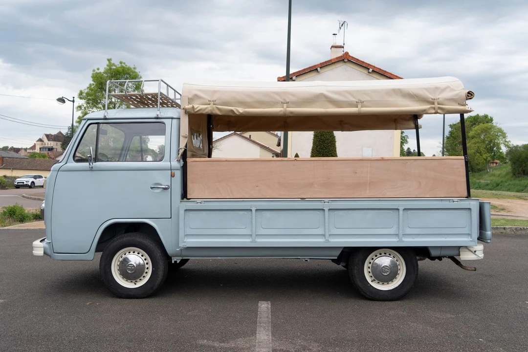 1975 Volkswagen Bay-Window Pickup - Image 16 of 30