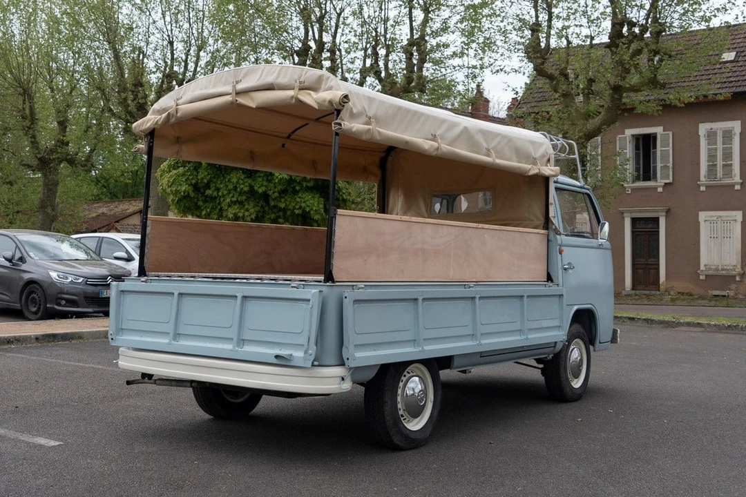 1975 Volkswagen Bay-Window Pickup - Image 20 of 30