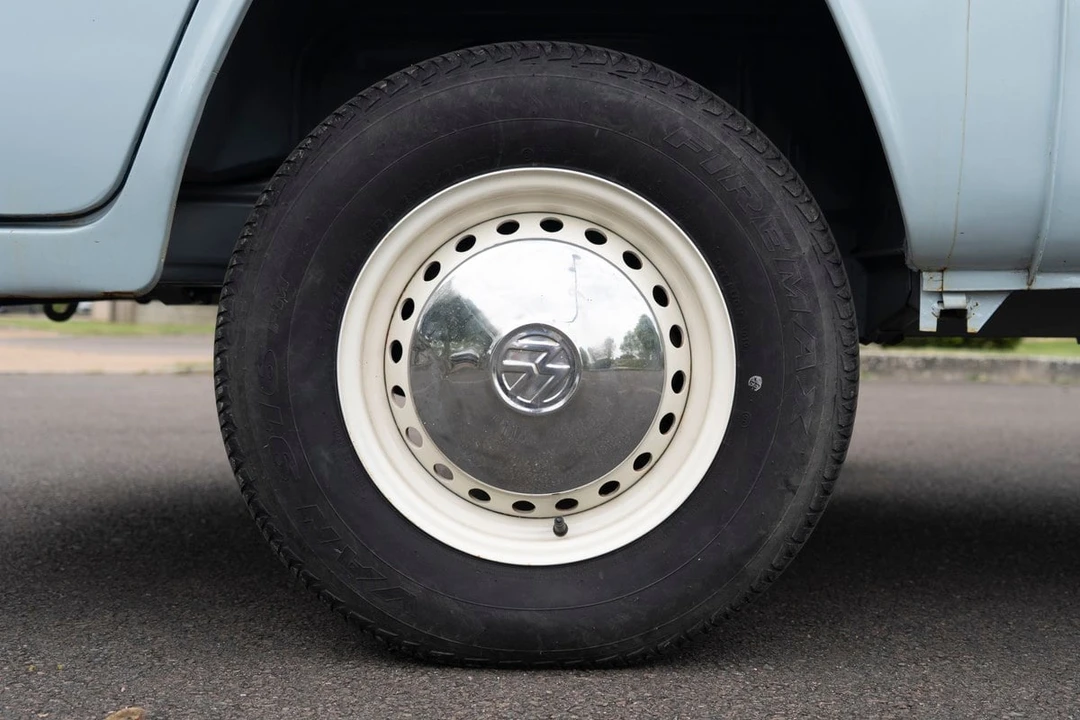 1975 Volkswagen Bay-Window Pickup - Image 26 of 30