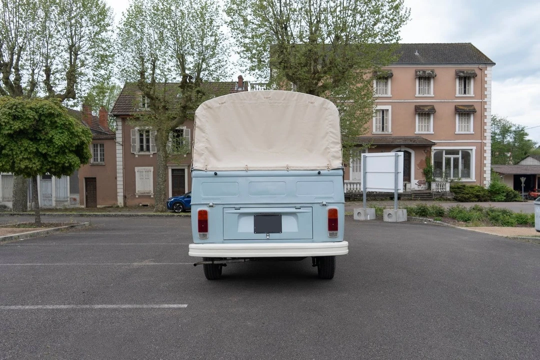 1975 Volkswagen Bay-Window Pickup - Image 7 of 30