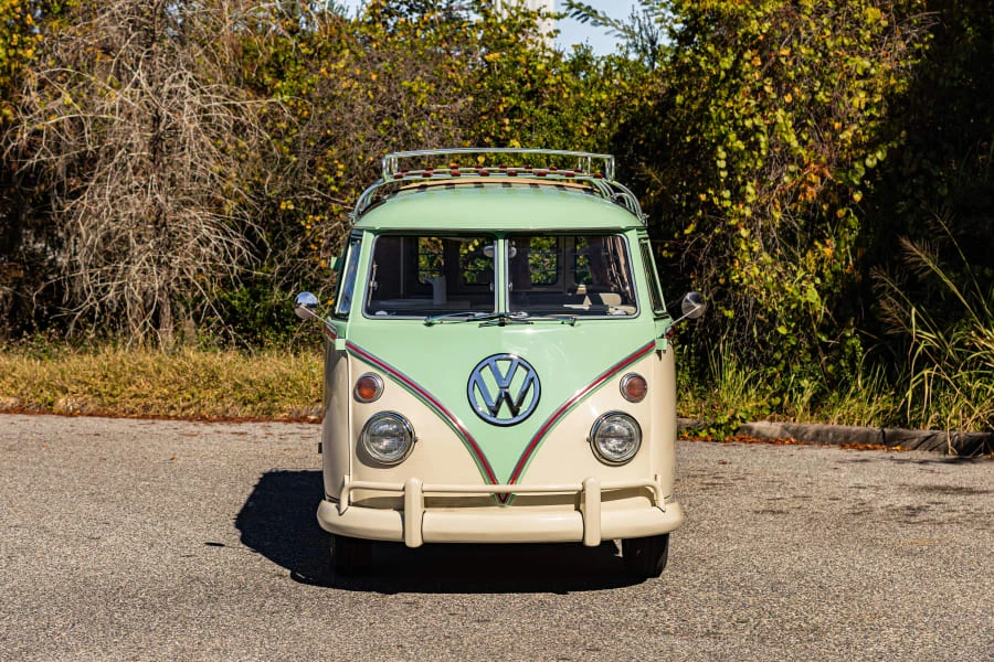 1975 Volkswagen Bay-Window Bus - Image 4 of 31