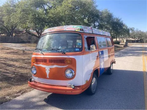 1975 Volkswagen Type 2 Camper Bus