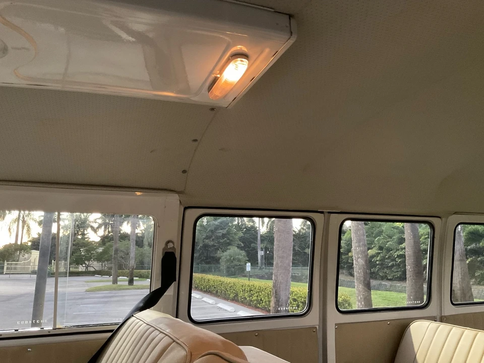 1975 Volkswagen Bay-Window Bus - Image 20 of 21