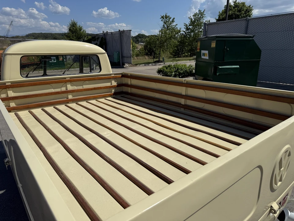 1975 Volkswagen Split-Window Pickup - Image 26 of 31