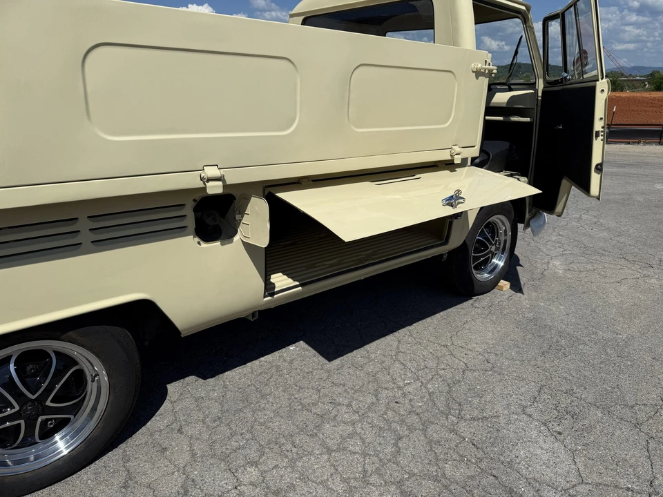1975 Volkswagen Split-Window Pickup - Image 31 of 31