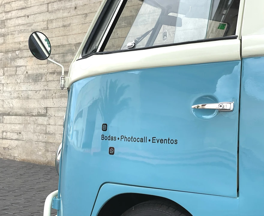 1975 Volkswagen Split-Window Camper - Image 18 of 31