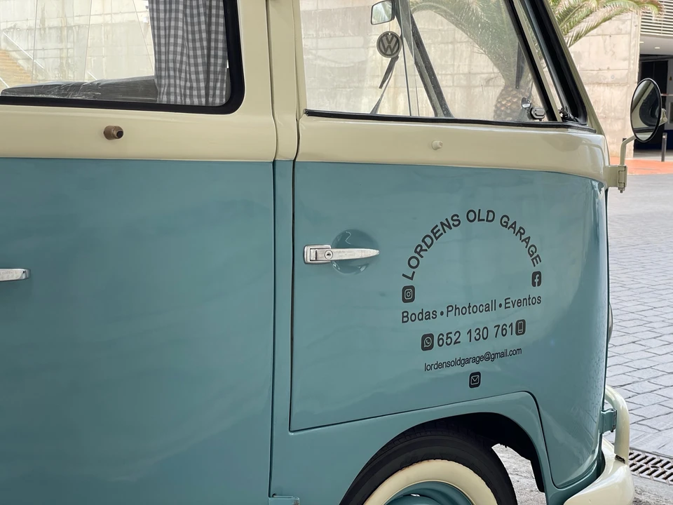 1975 Volkswagen Split-Window Camper - Image 19 of 31