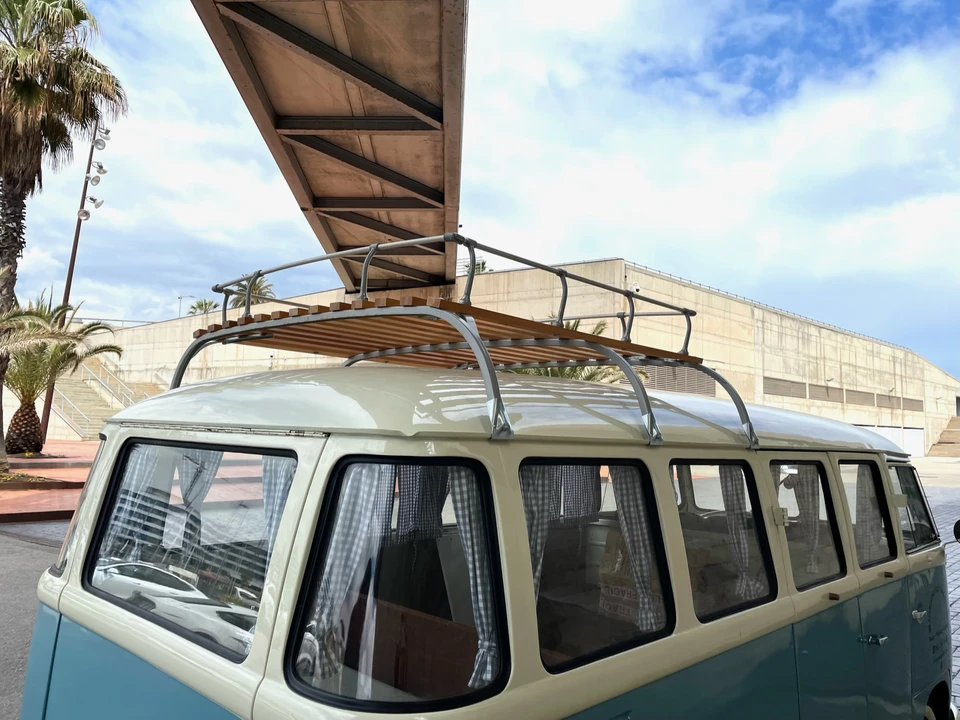 1975 Volkswagen Split-Window Camper - Image 20 of 31