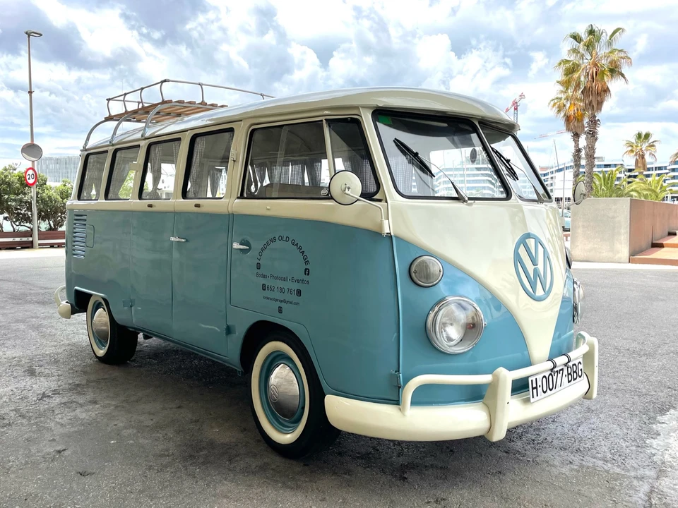 1975 Volkswagen Split-Window Camper - Image 2 of 31