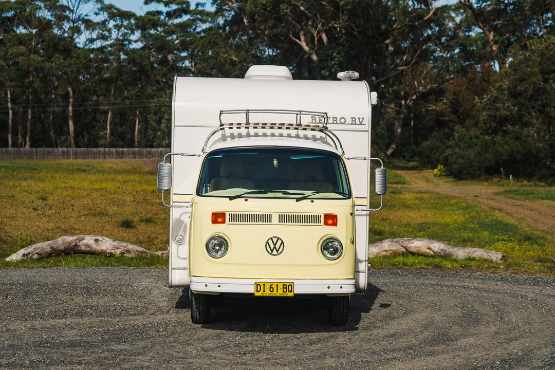 1975 Volkswagen Bay-Window Camper - Image 2 of 31