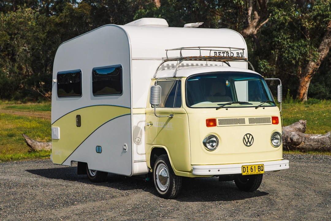 1975 Volkswagen Bay-Window Camper - Image 15 of 31