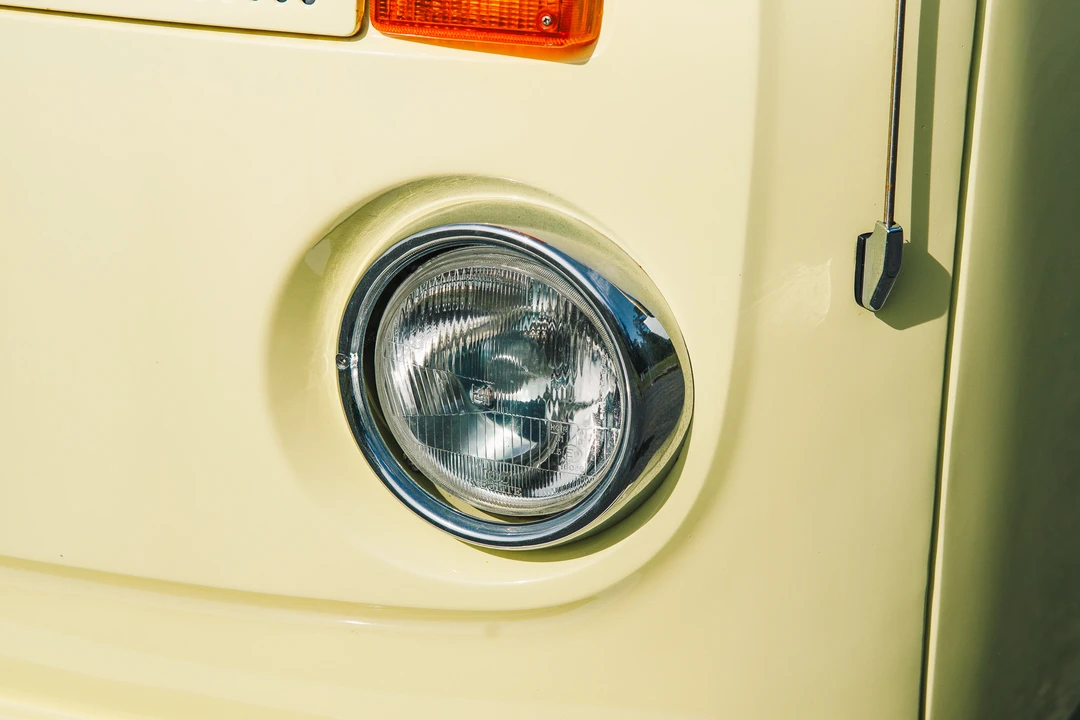 1975 Volkswagen Bay-Window Camper - Image 21 of 31