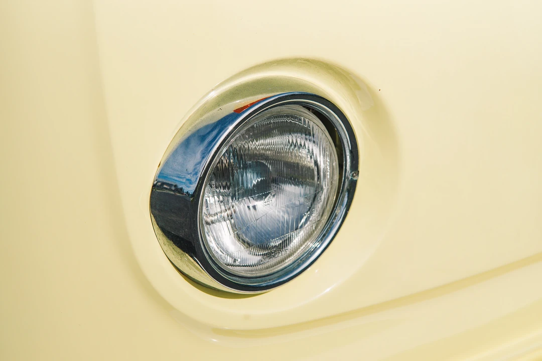 1975 Volkswagen Bay-Window Camper - Image 25 of 31