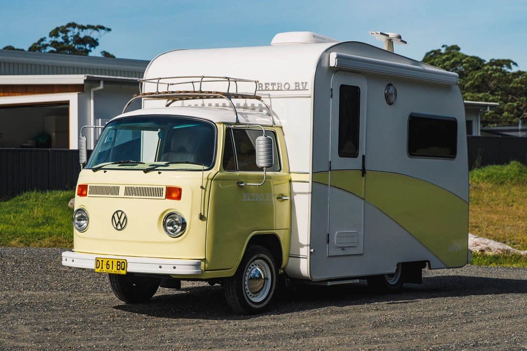 1975 Volkswagen Bay-Window Camper - Image 11 of 31